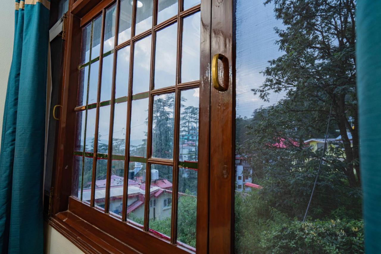 Ashiana Clarks Inn Shimla Exteriör bild